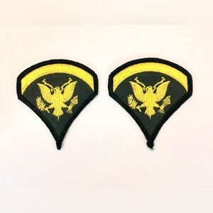 U.S. Army Specialist 5 (E-5) Rank Insignia Patch - Set of 2 - Vintage